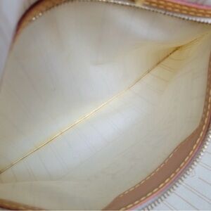 Louis Vuitton Cream and Tan Shoulder Bag